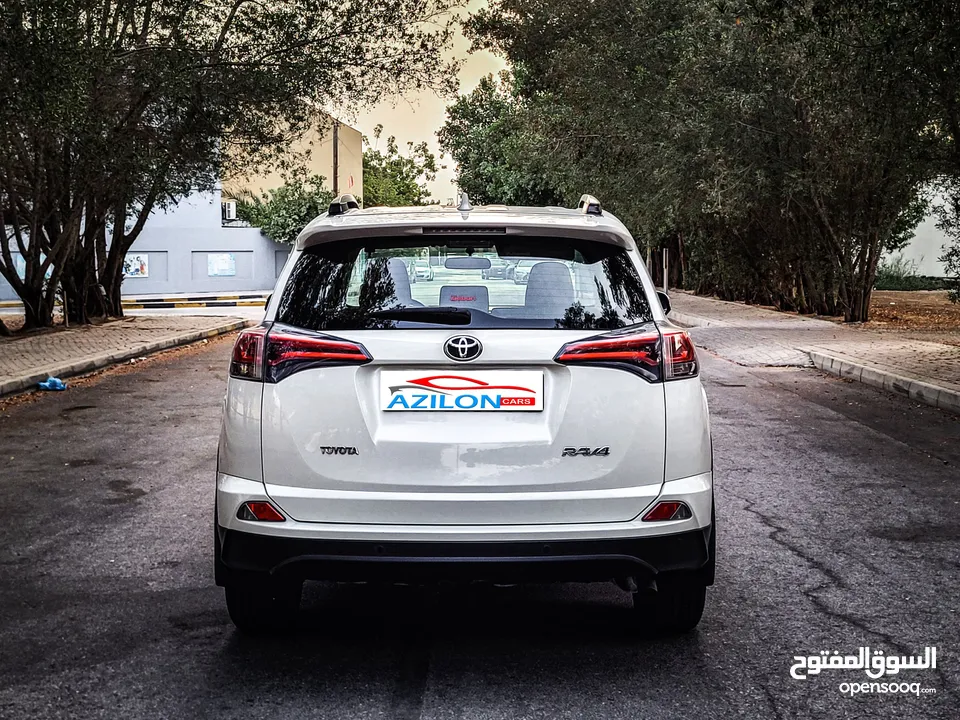 TOYOTA RAV 4 MODEL 2018 MID OPTION SINGLE OWNER NO REPAINT FULL COVER INSURANCE FAMILY USED