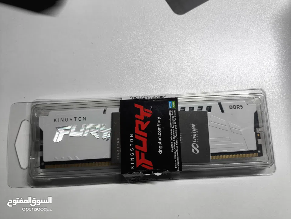 KINGSTON DDR5 32GB 6400MHz