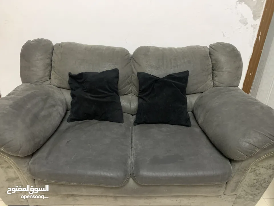 صاله امريكي نظام الدب مع برداي بحاله ممتازه بسعر 80 دينار