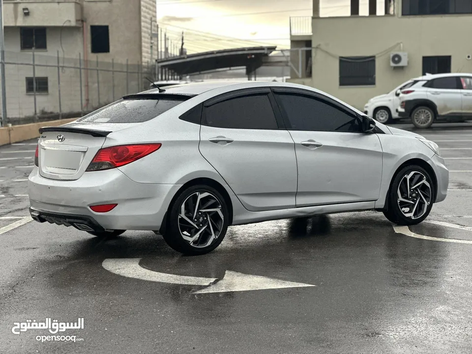 هونداي اكسنت بنزين 2016