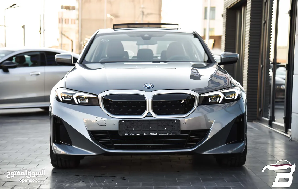 بي ام دبليو الفئة الثالثة I3 eDrive35L كهربائية بالكامل 2024 BMW i3 eDrive35L EV