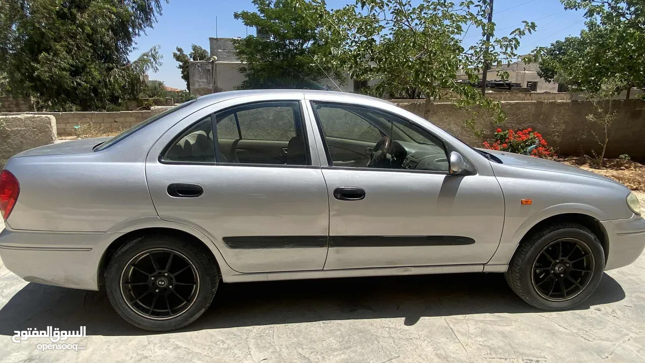 نيسان صني للبيع