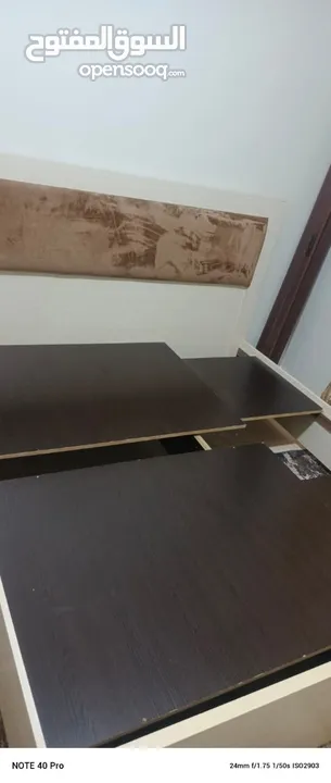 غرفة نوم بدون فرشة للبيع