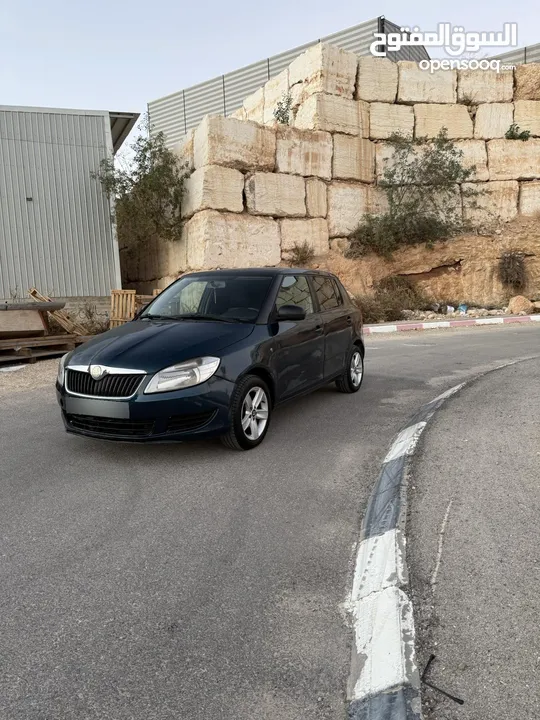 سكودا فابيا 2013 بسعر مميز دفعة 12 وشيكات 2000