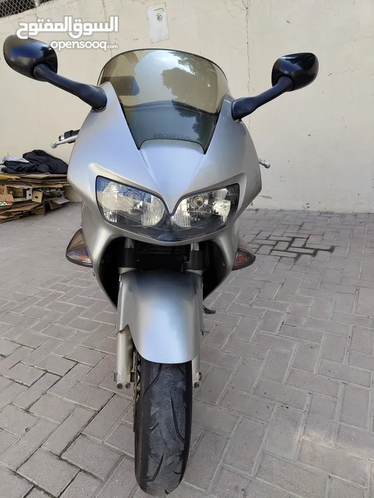 Honda VFR800FI 1998 immaculate condition for sale