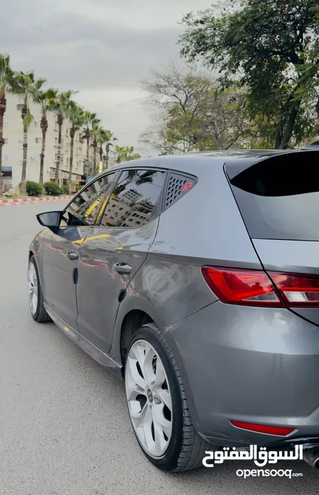 سيات ليون تعديل fr