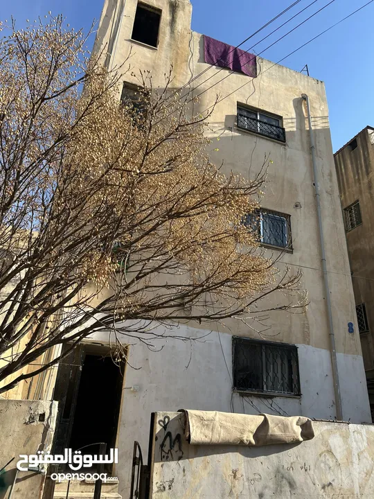 عمارة ( فرصة استثمار مناسبة) بسعر مغري مقابل جامعة البلقاء التطبيقية / خلف شركة البيبسي - كازية طيبة