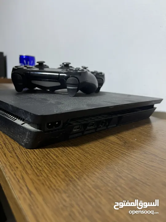 PlayStation 4 عادي