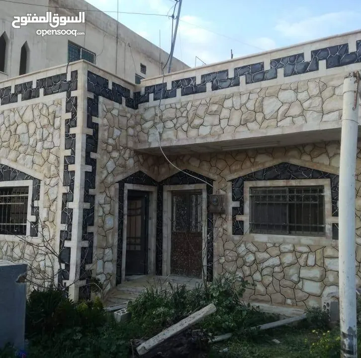 ابو يوسف  لاكفاة اعمل الحجر الصناعي   •شحف الجدران •شحف الارضيات بلاط • قصره