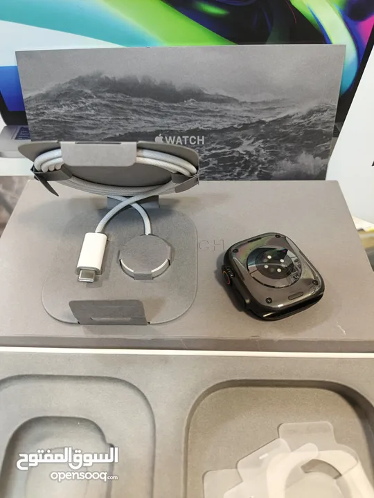 Apple Watch Ultra 2 Black Edition بطاريه 100% مشحونه مرتين