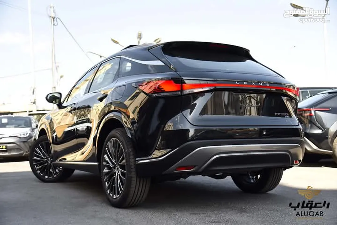 لكزس RX350 L2 2024 مع الميزات المتطورة والفخمة لون اسود ميتالك مميز