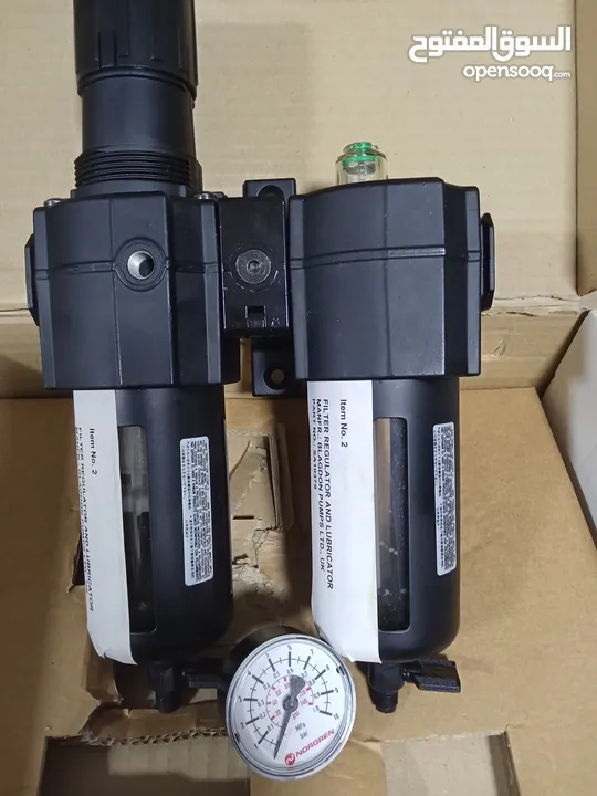 DOUBLP FILTER COPPRESSOR REGULATOR AND LUBRICATOR