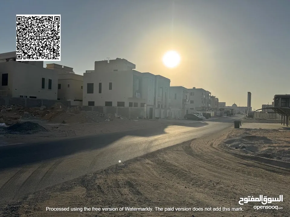 للبيع ارض سكنى استثمارى تانى قطعه من شارع قريب المسجد