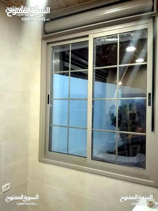 أعمال الألمنيوم شبابيك مقطع فلسطيني وخاص وكيرتن وال وفولدينج وسكوريت وسكاي لايت والكبوند والصيانة