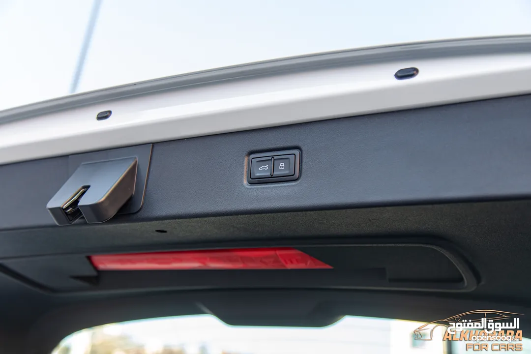 Audi Q5 2022 40 E-tron Quattro   يمكن التمويل
