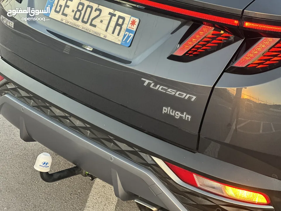 هونداي توسان/2022 Plug In فل الفل فتحة سقف بانوراما  4x4 ///271Hp   ( Haybrid) 1600cc