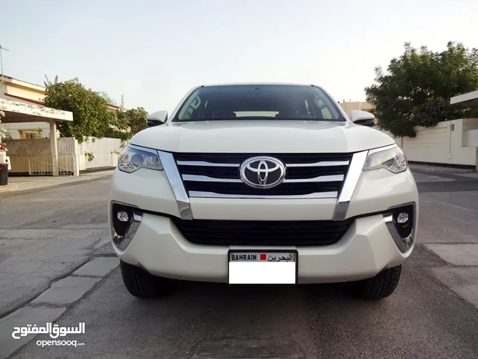 Toyota Fortuner 4X4 Zero Accident Fully Agency Services Very Neat Clean Suv For Sale!