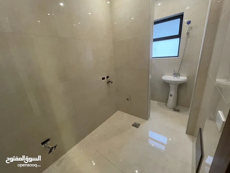 شقة للايجار الدوار الرابع ( Property 39882 )-175034611