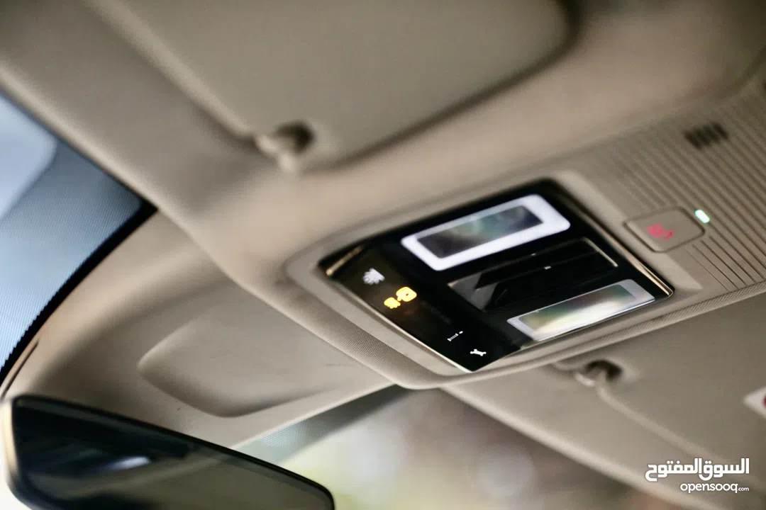 سكودا اوكتافيا ترخيص 2020  فل اضافات مش ناقصها ولا برغي فحص نخب تواصل على الرقم المرفق بلاعلان