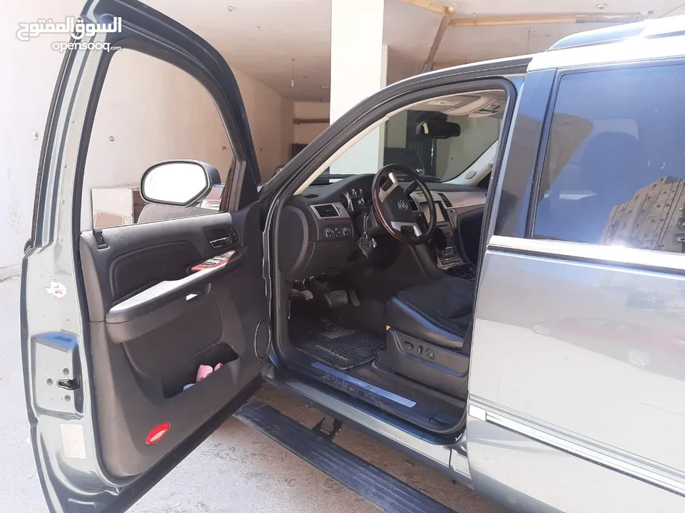 cadillac escalade