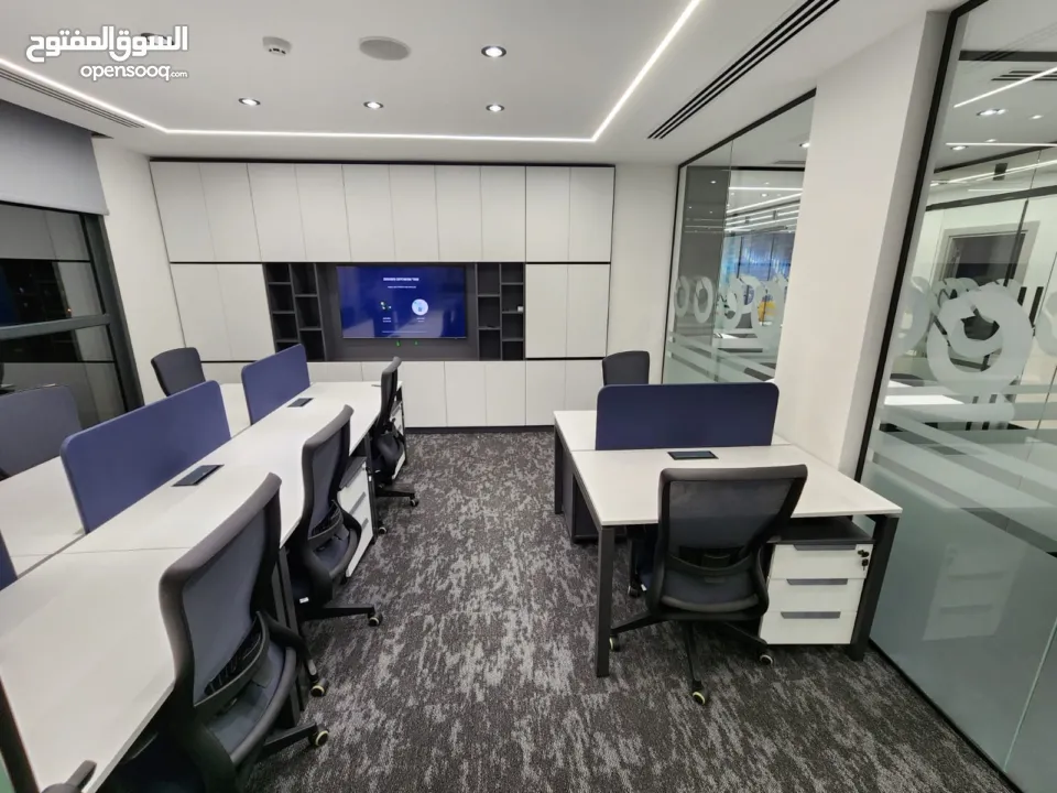 مكتب فخم للإيجار أو البيع