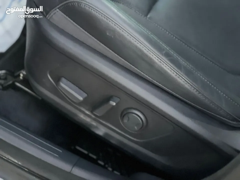 هونداي توسان/2022 فل الفل بدون فتحة سقف  2x4 ///240Hp بنزين + كهرباء  ( Haybrid) 1600cc