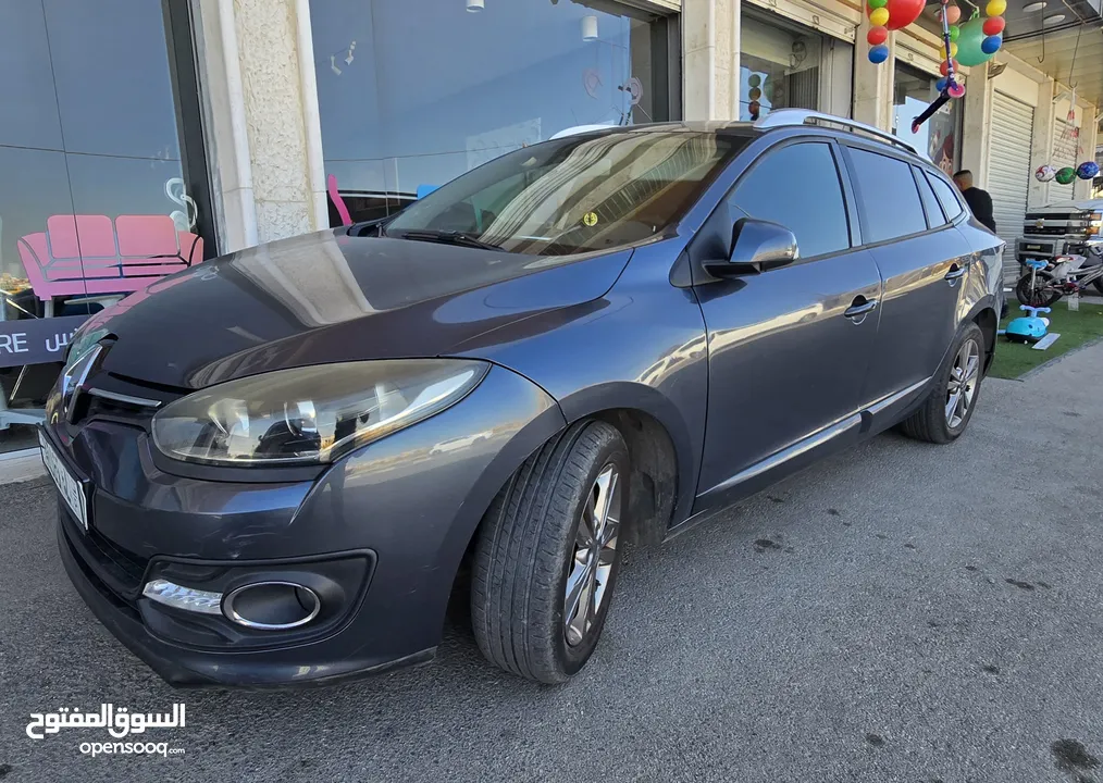 رينو ميجان 2015