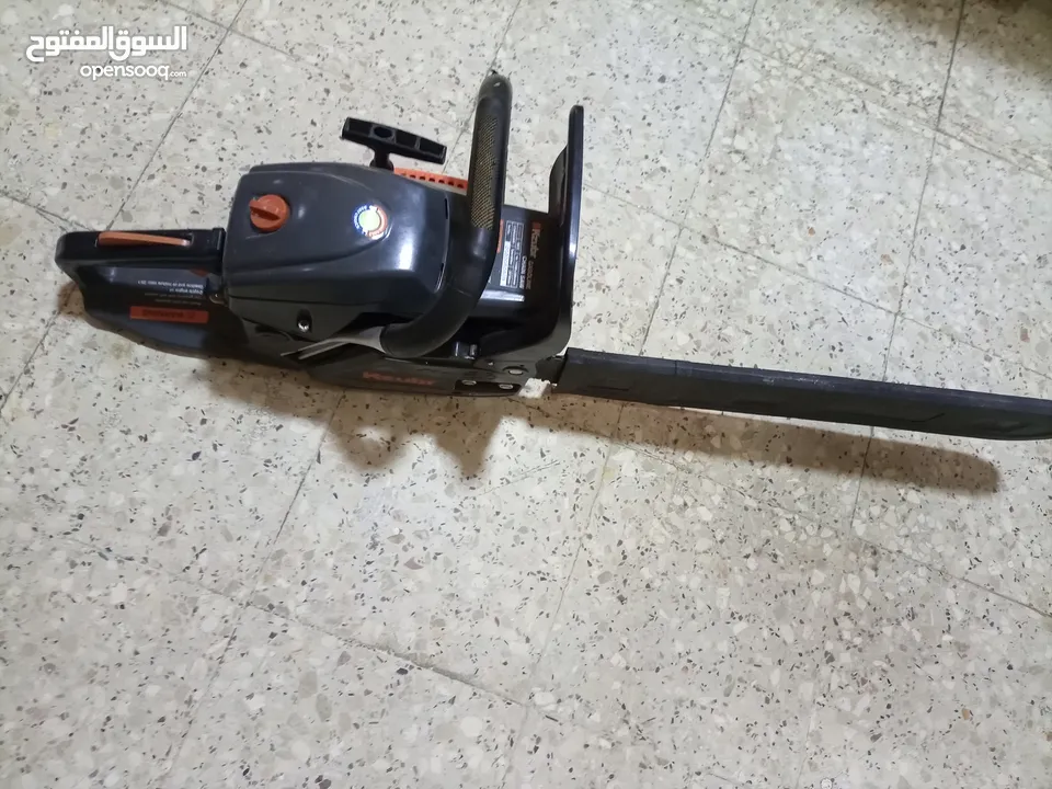 منشار حطب بنزين