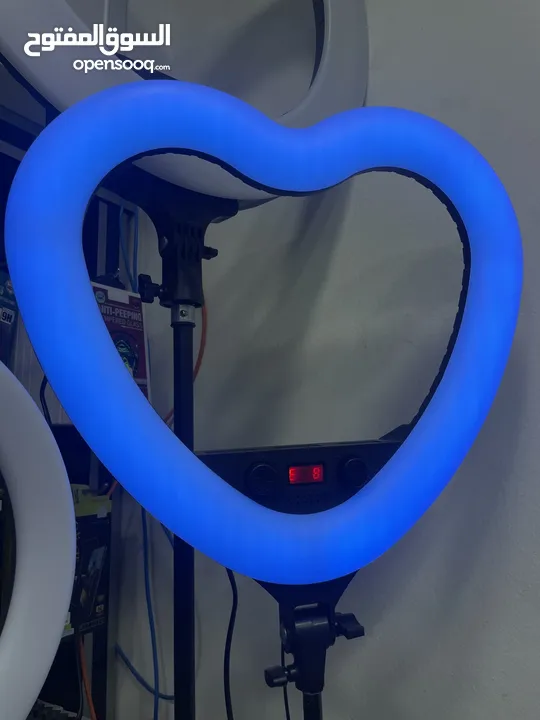 ستاند مضيء على شكل قلب  Ring Light
