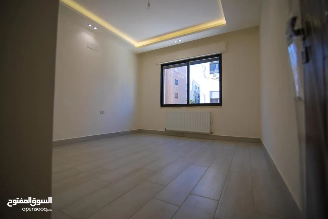 شقة طابق ثاني للبيع في أجمل احياء ام السماق مشروع 105