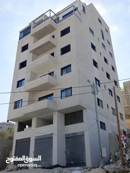 شقه طابق ثالث