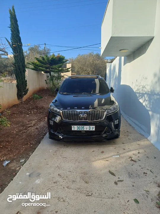 كيا سورينتو  كامل الإضافات  ترخيص وتأمين ساري المفعول