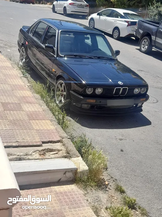 بي ام دبليو BMW E30  320  بوز نمر موديل 1986 محدثة 1990