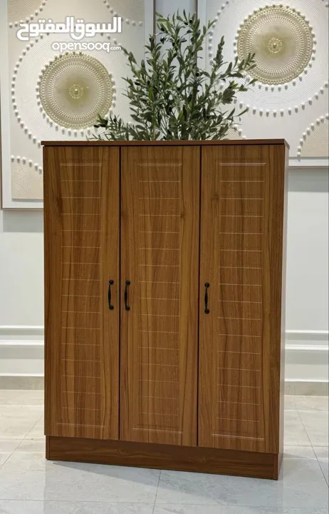 الخزانة الثلاثية الفاخرة – سعة أكبر وشكل أرتب  قطعة بتغيّر مدخل البيت 180 درجة... واسعة، قوية،