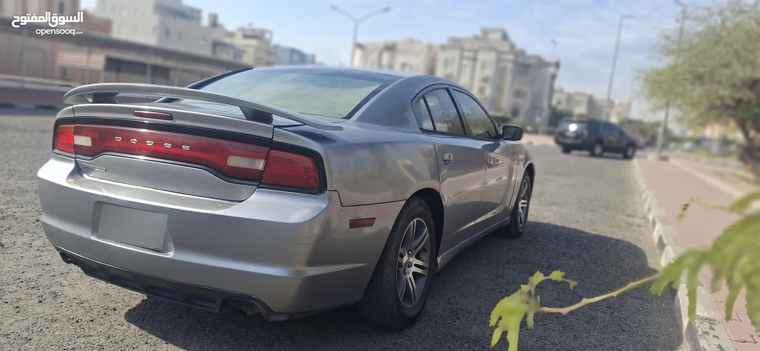 Urgent Sale Dodge Charger 2011 . v6. . Good Condition. . Neat and Clean. . .