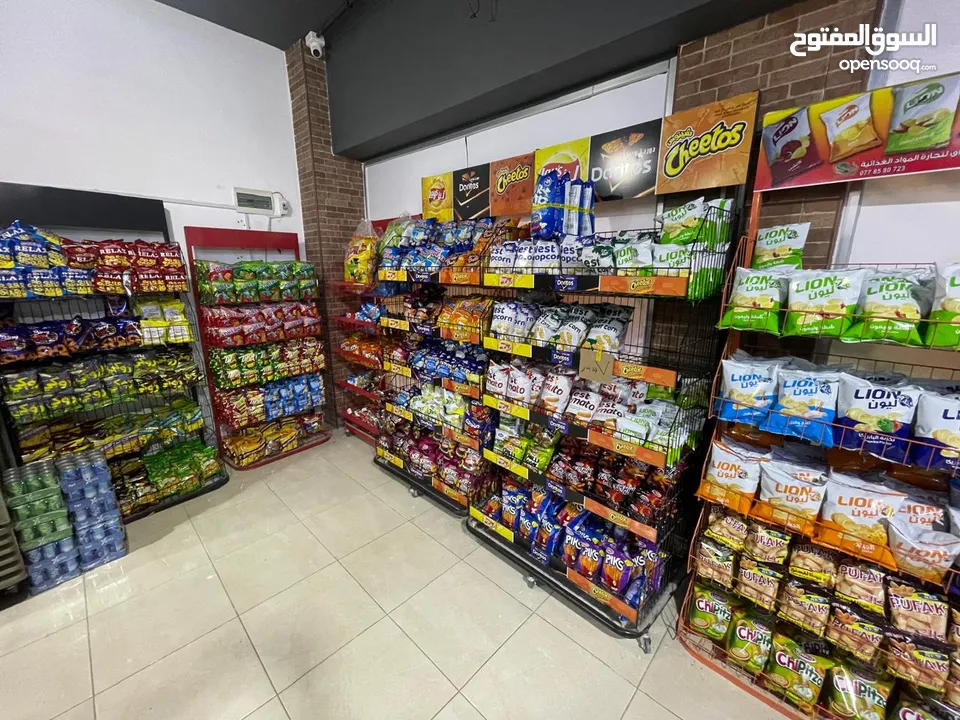 سوبرماكارت 4 ابواب للبيع