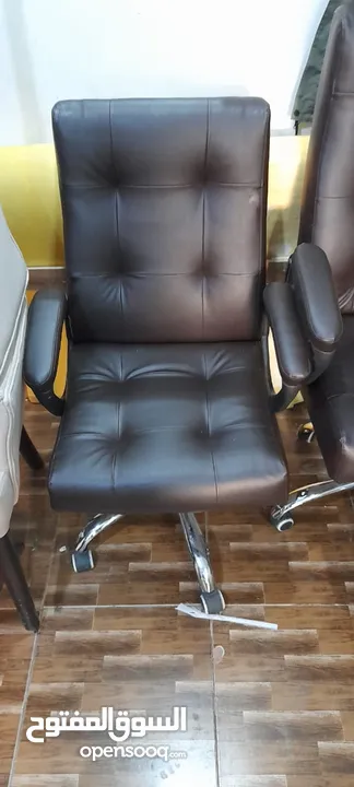 صيانة وتنجيد الكنب المنزلي والكراسي الجلد المكتبية