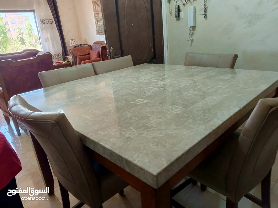 اثاث غرفة سفرة وجلوس