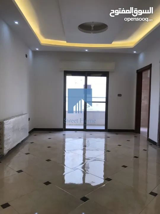 شقة فاخرة للبيع في الجندويل  - مقابل أسواق السلام ارضي 130م تشطيب سوبر ديلوكس لم تسكن