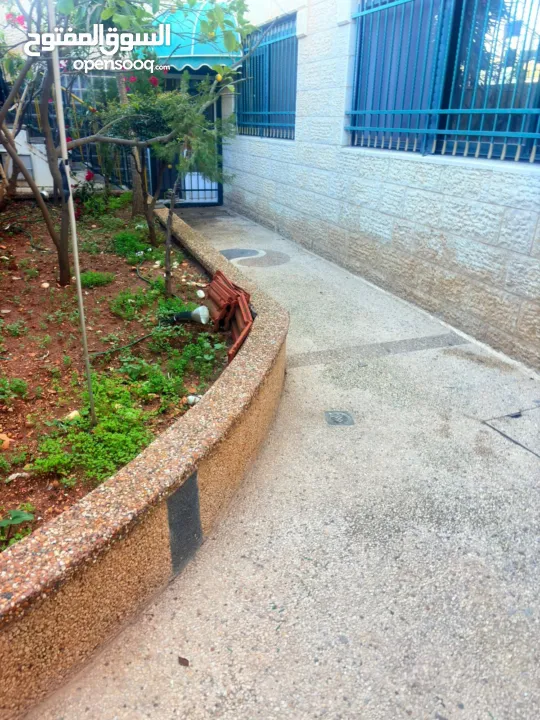 شقة مفروشة البيرة منطقة البالوع قرب مديرية الصحة