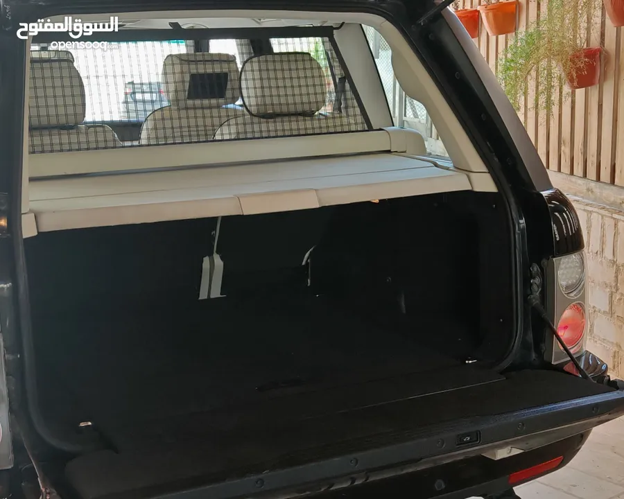 Range rover 2006 بحالة الوكالة