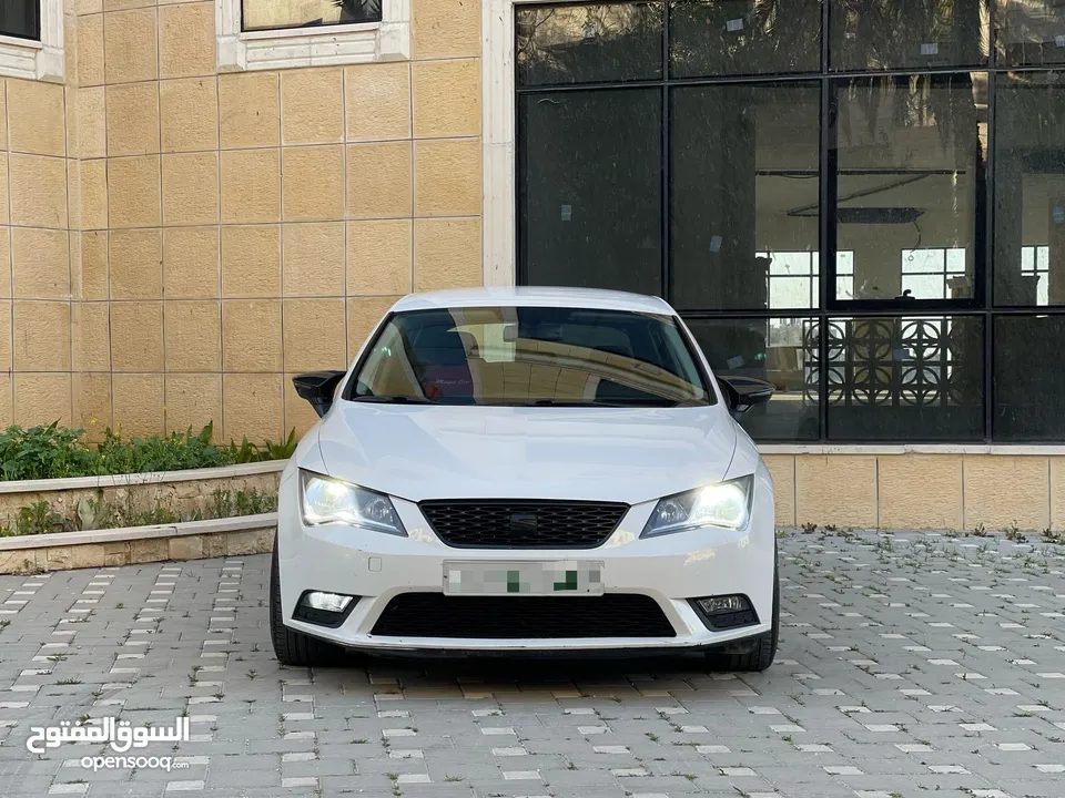سيات ليون ترخيص 2015 اتوماتيك فحص نخب النخب دهان قطعتين نظاف سعر حرق على الكاش 65000 شيقل
