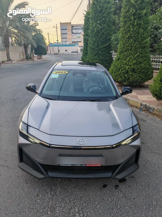 تويوتا Bz3X بطارية كبيرة فل مع فتحة