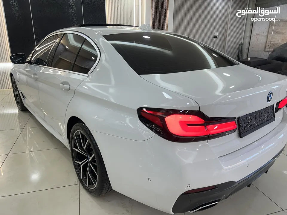 BMW 530e 2022 iPerformance plug in hybrid M  kit