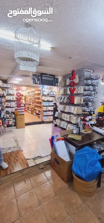 فرصة رائعة جدا  محل البيع جيد جداً محل تجهيز مناسبات وا الهدايا