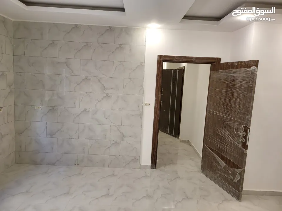شقة سكنيه مميزه اطلاله رائعه