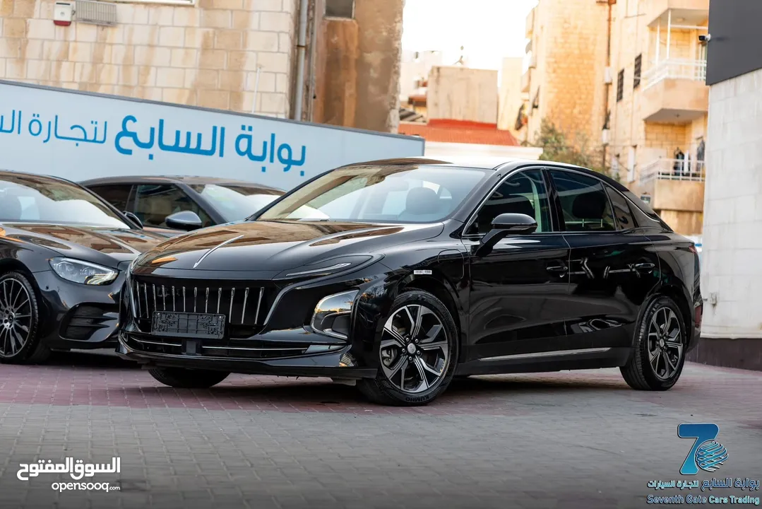 Hongqi E-QM5 2023 هونشي
