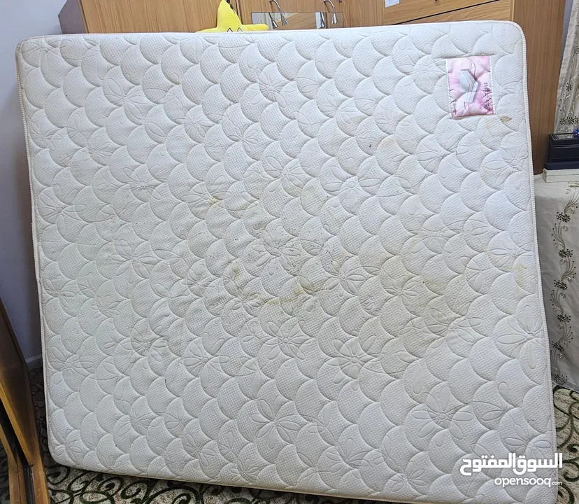 فرشة للبيع