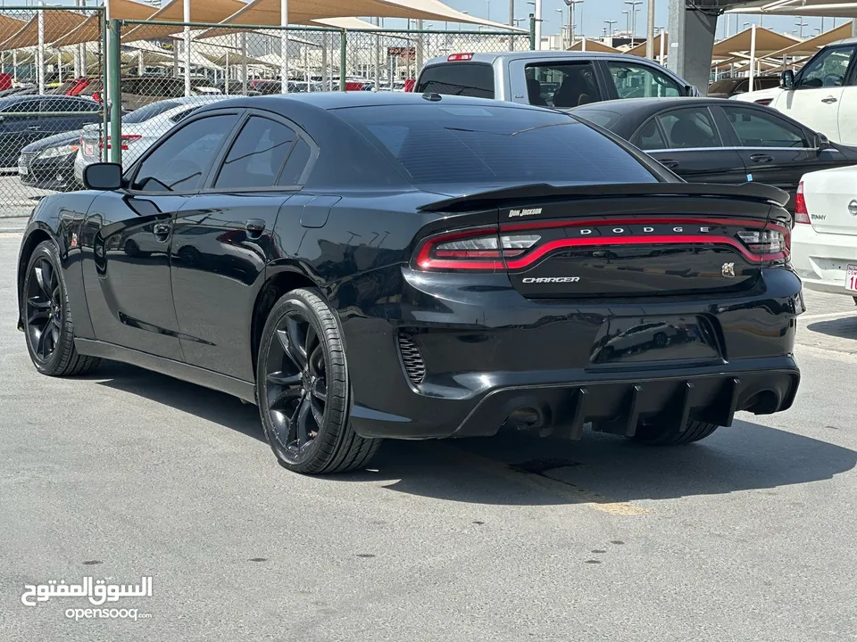 دودج تشارجر 2015 وارد امريكي  V6 SXT محول بلكامل سكات باك بحاله ممتازه جاهزه للتسجيل والاستخدام