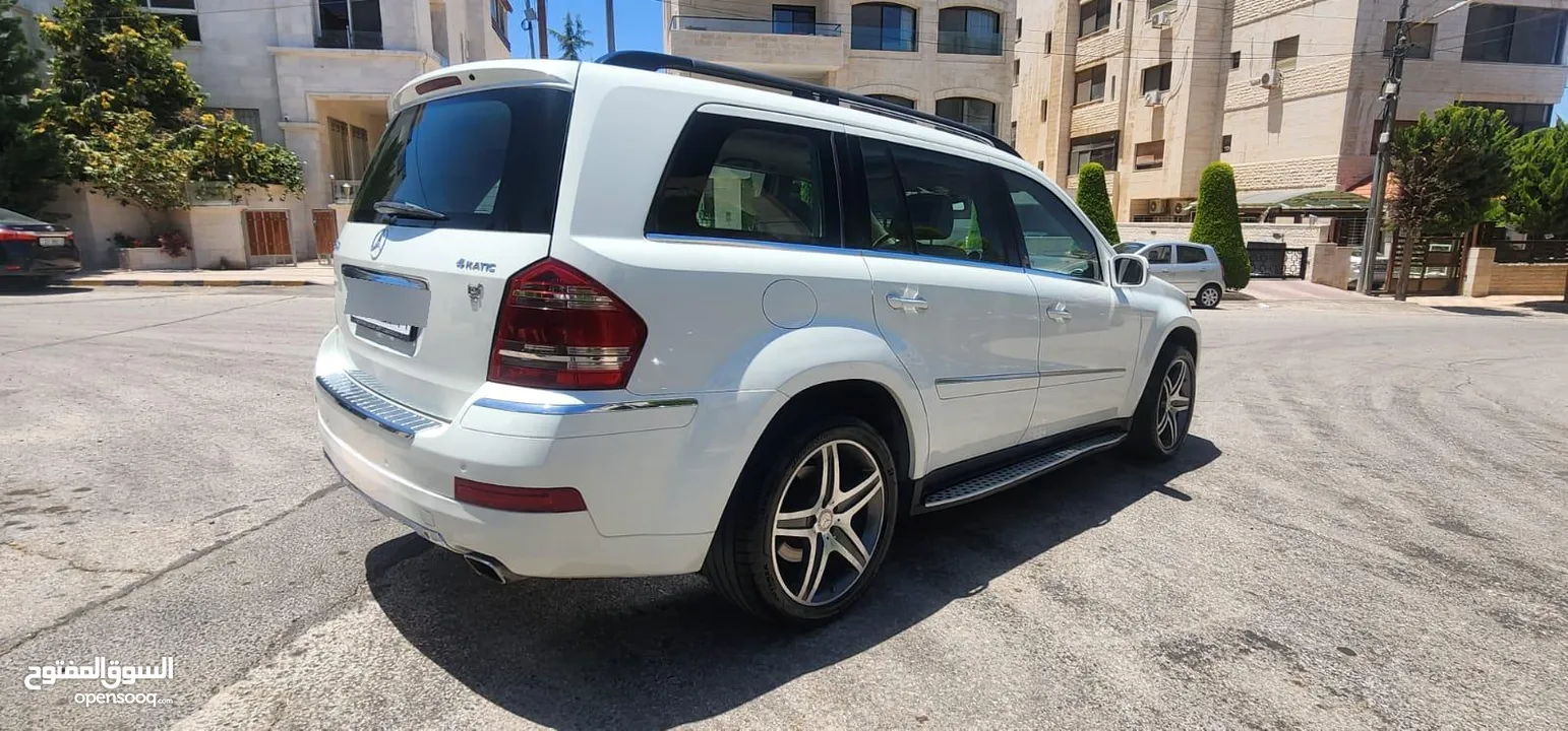 كاش أو اقساط من المالك مرسيدس GL 450 2008 AMG مالك اول من الشركه بحاله الوكاله فحص كامل